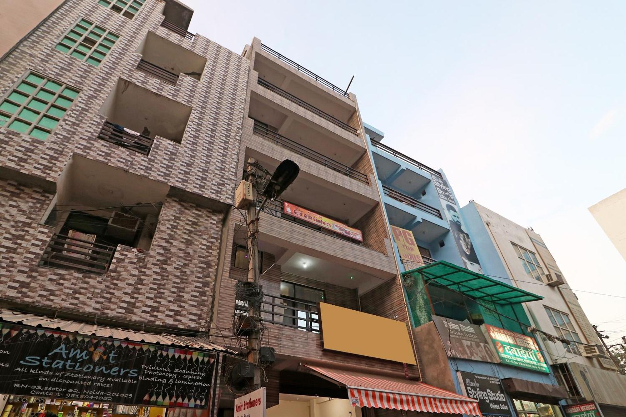Oyo Triage Home Stay Noida Esterno foto